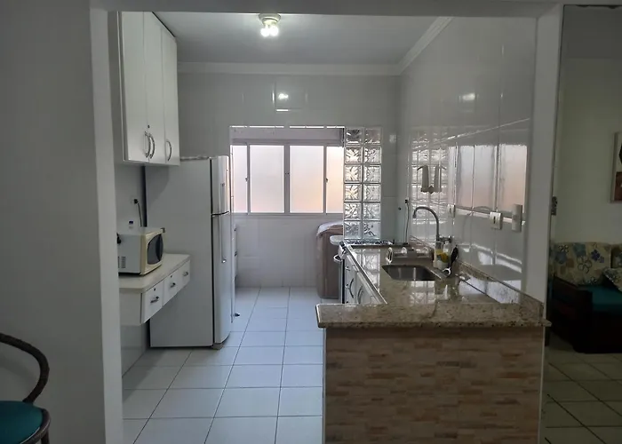 Apartamento 1 Dormitório Astúrias Guarujá